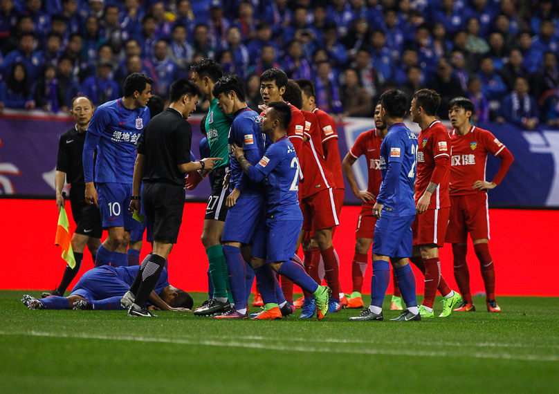 年轻球员带 年轻球员带