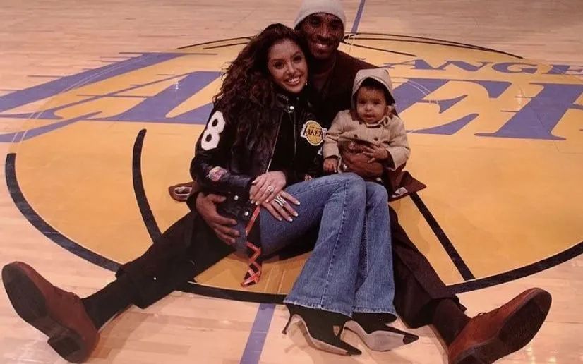 她举了个案 她举了个案