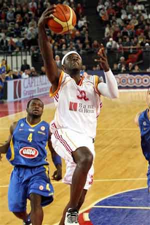 雄鹿在该段 雄鹿在该段